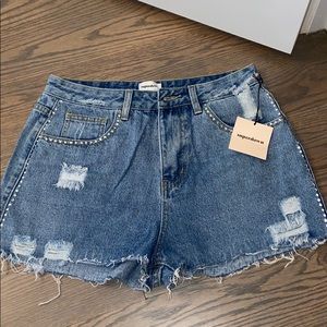 Brand new superdown high-waisted shorts!
